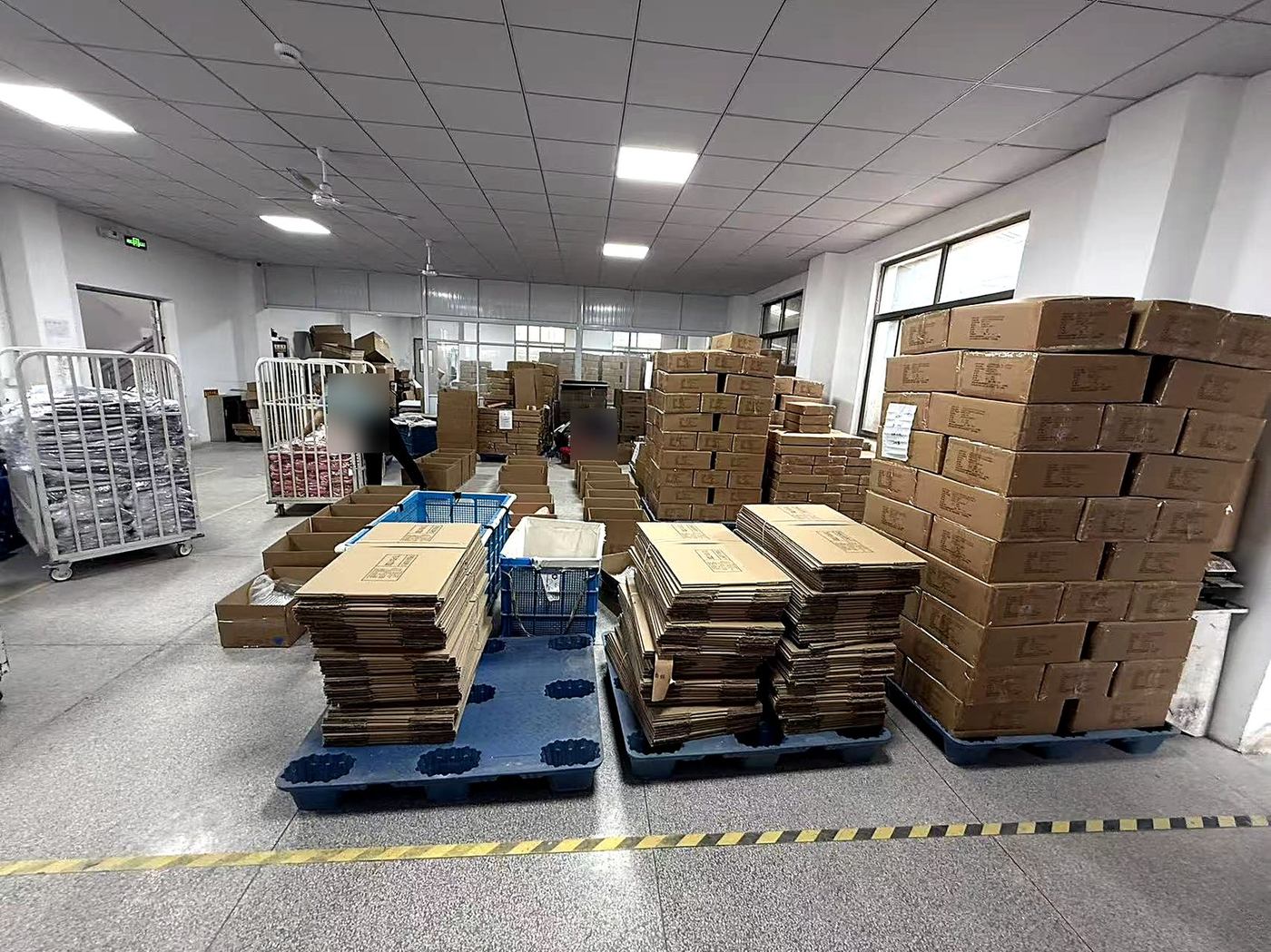 Garment packing area